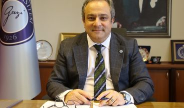 1 hafta içerisinde sağlık çalışanlarının ilk doz aşısı tamamlanacak