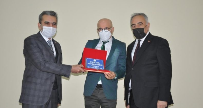 Prof. Dr. Haydar Bağış’ın ismi caddeye verildi