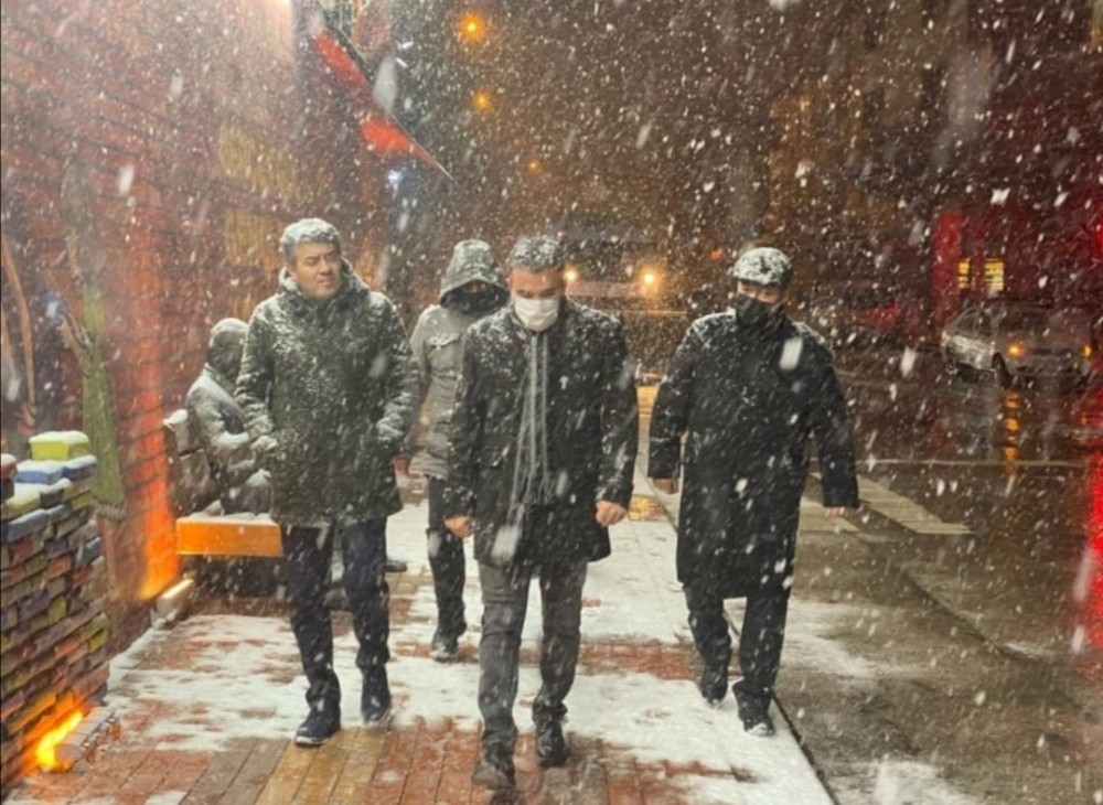 Pursaklar Belediye Başkanı karla mücadele için sahada
