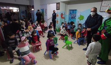 Şanlıurfa’da çocuklar için gölge oyunu
