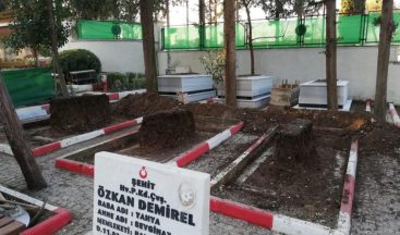 Şehit mezarları Marmara mermeri ile yenileniyor