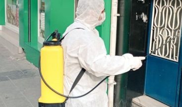 Testi pozitif çıkan vatandaşların apartmanları dezenfekte ediliyor