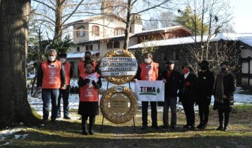 Toprak Dede kurduğu arboretumda anıldı
