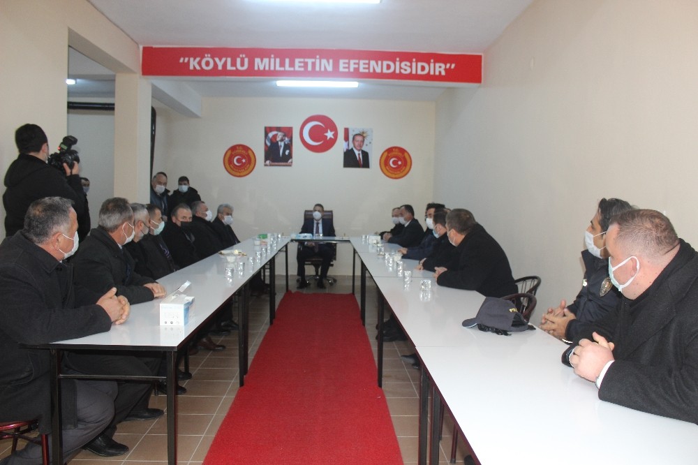 Vali Karaömeroğlu: “Köylerimize iki kat daha fazla asfalt yapacağız”