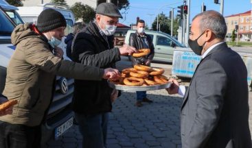 Ordu Valisinden Vatandaşa Simit