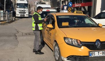 Van’da polisler sokağa çıkma kısıtlamasında işi sıkı tuttu