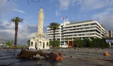 Yeni yılın ilk gününde İzmir’de sessizlik hakim oldu