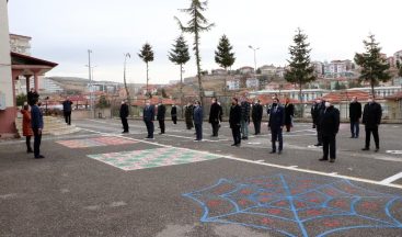 Yozgat’ta okullarda İstiklal Marşı okundu
