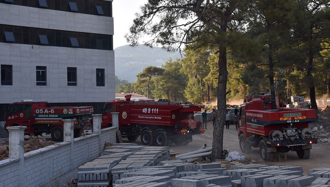 Muğla’da devlet hastanesi inşaatında çıkan yangın söndürüldü
